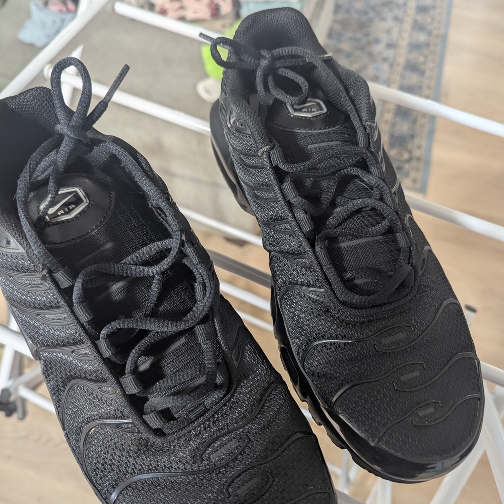 Nike Black Athletic Sneakers